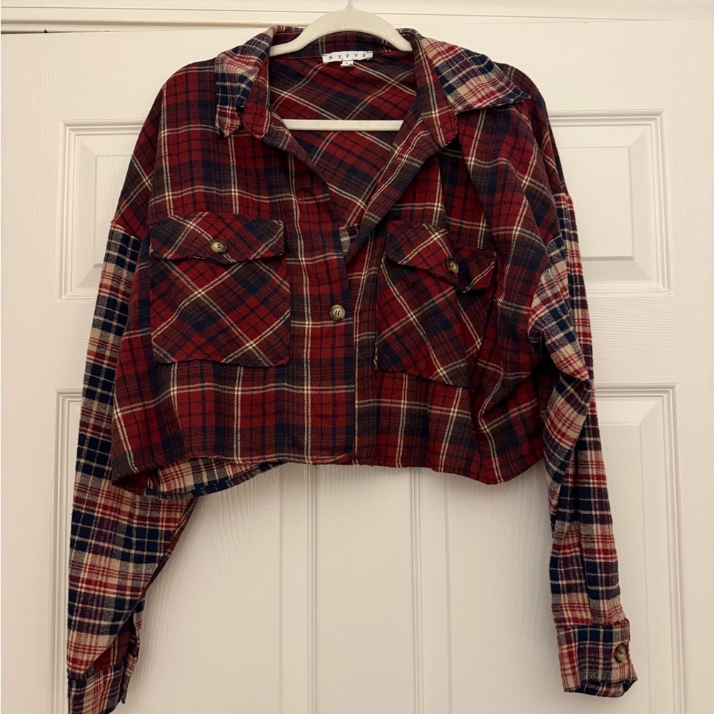HYFVE Women’s Red Cropped Flannel Size L